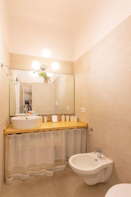 Apartment Wonderful Onebedroom Flat Chinatown - Mirable Pm